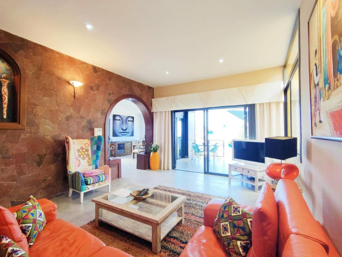 Villas Anais 칼라오살바헤 외부 사진