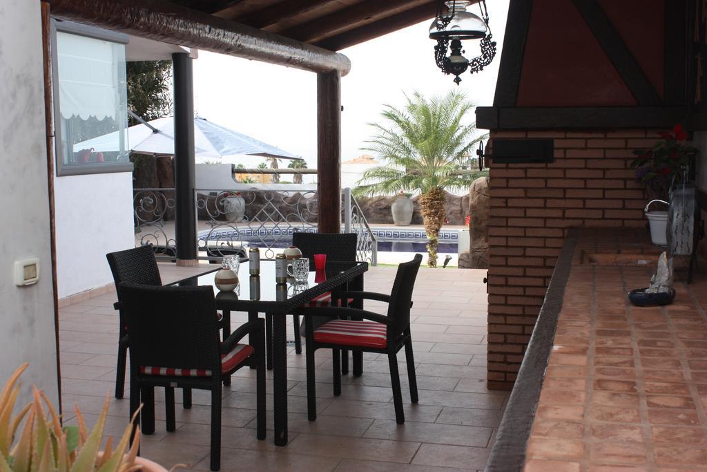 Villas Anais 칼라오살바헤 객실 사진